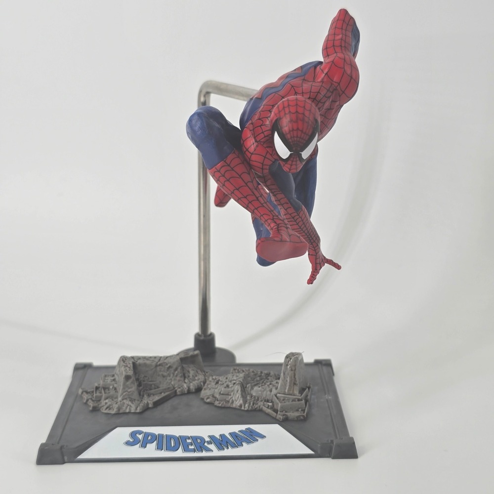 Mvfarlane 1/10 Marvel Spider-Man Action Figure Statue Red Blue Dynamic Pose